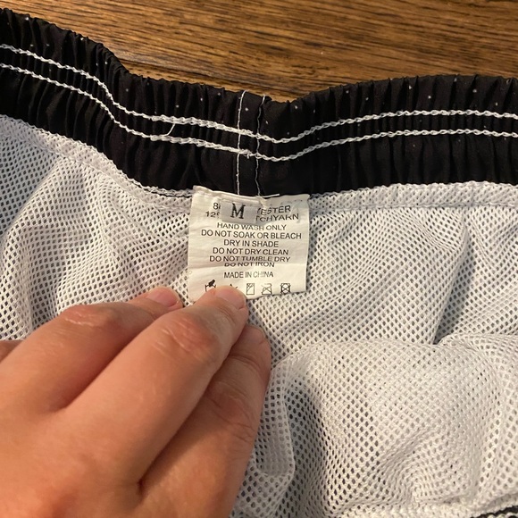 New Orleans Saints Swim Trunks - Picture 5 of 5